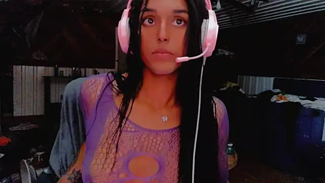 HTXBBY3130 online show from 10.02.25