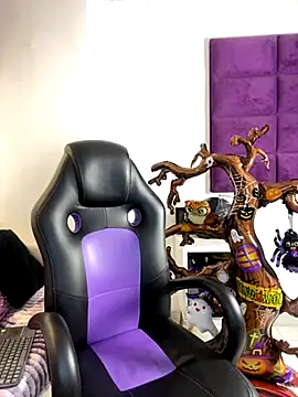 AdrianRinaldi online show from 10.30.25