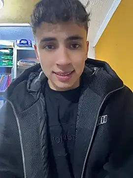 Snapshot of AdrianRinaldi chatting on 04.21.26 AdrianRinaldi online show from 04.21.26