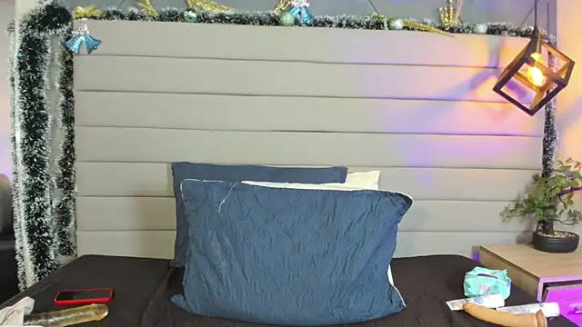 Hisoka 011 online show from 01.08.26