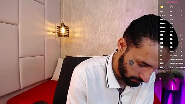 Hisoka 011 online show from 02.19.26