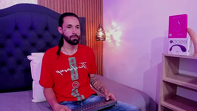 Hisoka 011 online show from 04.07.26