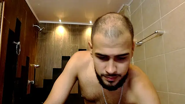 Snapshot of Marcus_Soler chatting on 09.13.25 Marcus Soler online show from 09.13.25