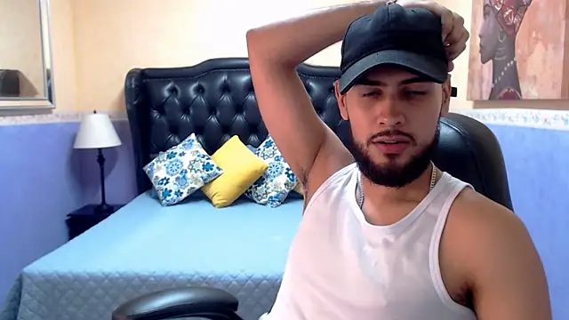 Snapshot of Marcus_Soler chatting on 09.20.25 Marcus Soler online show from 09.20.25