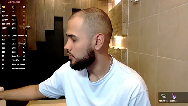 Snapshot of Marcus_Soler chatting on 10.17.25 Marcus Soler online show from 10.17.25