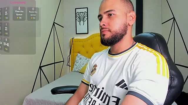 Snapshot of Marcus_Soler chatting on 01.08.26 Marcus Soler online show from 01.08.26