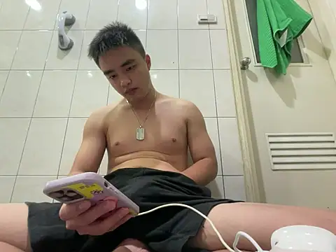 Snapshot of greenteazhang chatting on 11.09.25 greenteazhang online show from 11.09.25