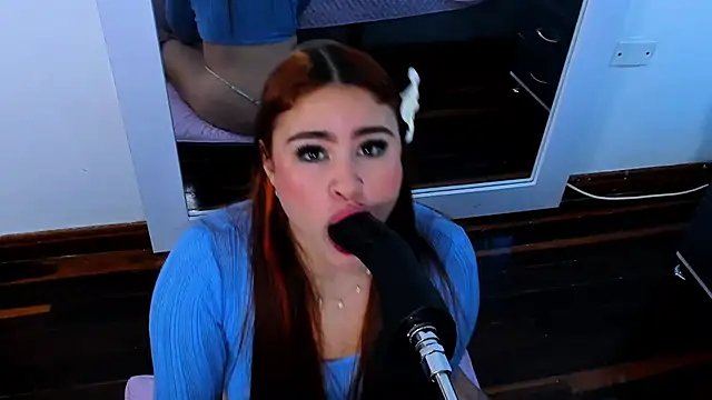 AdeleJhones online show from 01.17.26