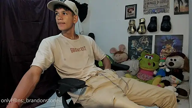 Snapshot of brandonstonexl chatting on 02.19.26 brandonstonexl online show from 02.19.26