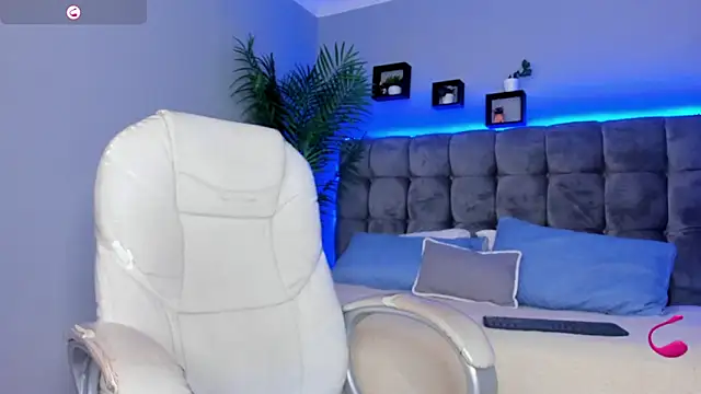 Thomas moon online show from 03.14.26