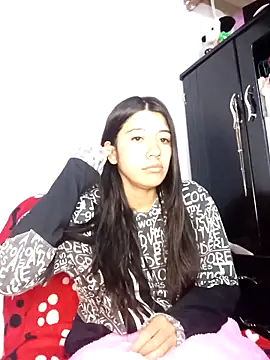 Madow Lu online show from 10.10.25