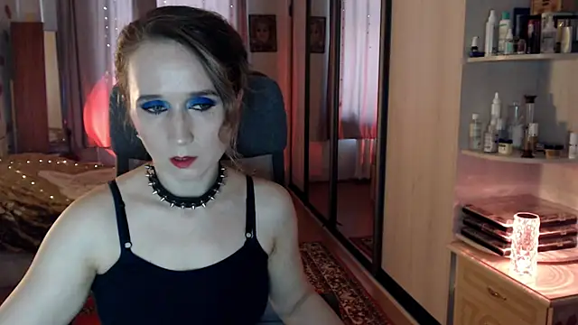 ClassyInna online show from 10.24.25