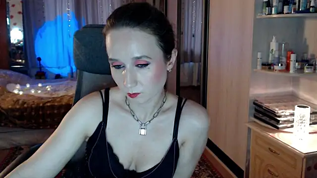 ClassyInna online show from 12.05.25