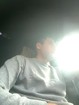 Snapshot of Torissimo92 chatting on 09.27.25 Torissimo92 online show from 09.27.25