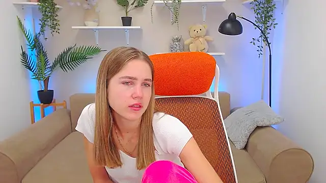 Snapshot of Spicy_Lexi chatting on 10.01.25 Spicy Lexi online show from 10.01.25