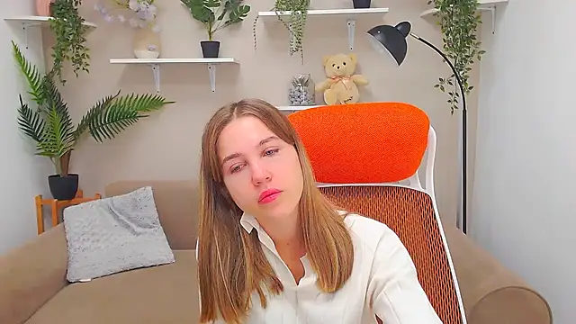 Snapshot of Spicy_Lexi chatting on 10.03.25 Spicy Lexi online show from 10.03.25