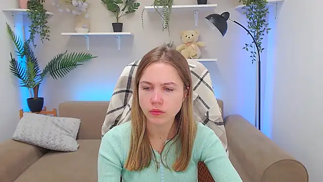 Snapshot of Spicy_Lexi chatting on 10.11.25 Spicy Lexi online show from 10.11.25