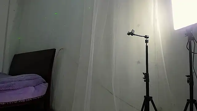 Snapshot of SebastianHilton chatting on 07.11.26 SebastianHilton online show from 07.11.26