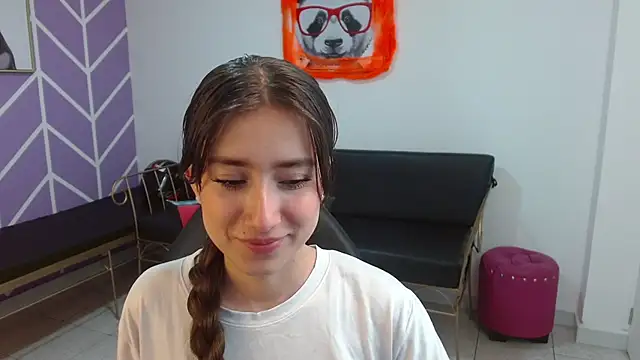 Snapshot of Adhara_Kitten chatting on 10.16.25 Adhara Kitten online show from 10.16.25