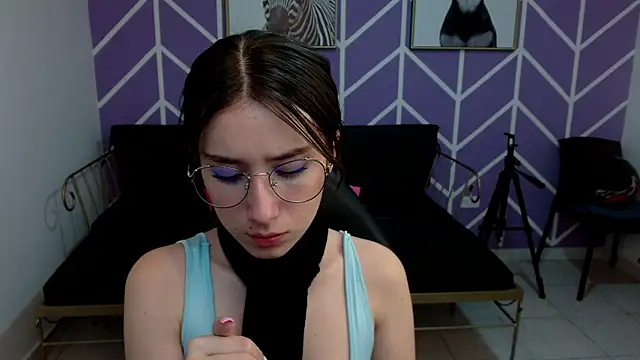 Snapshot of Adhara_Kitten chatting on 11.22.25 Adhara Kitten online show from 11.22.25