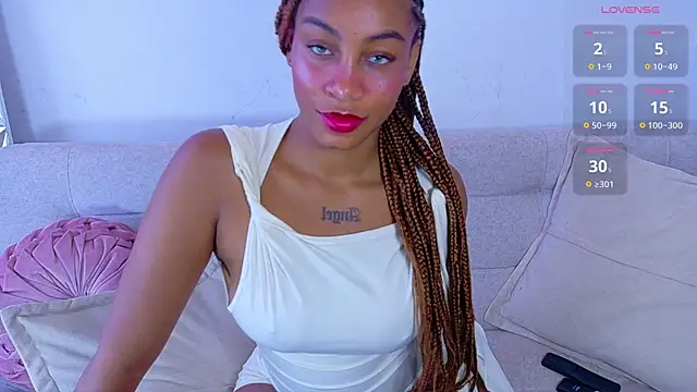 Snapshot of Sofia_Stanley chatting on 03.02.26 Sofia Stanley online show from 03.02.26