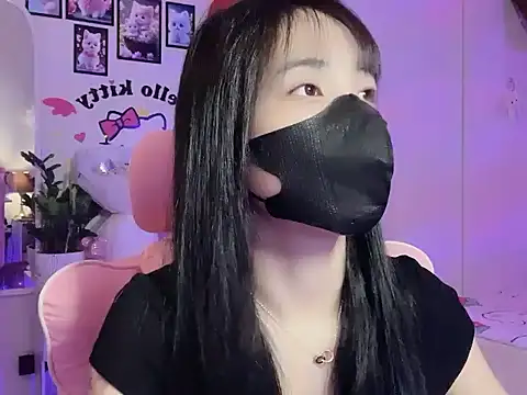 Snapshot of keelinnn19 chatting on 09.20.25 keelinnn19 online show from 09.20.25