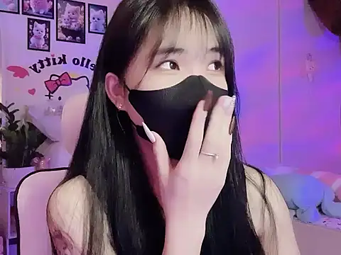 Snapshot of keelinnn19 chatting on 09.24.25 keelinnn19 online show from 09.24.25