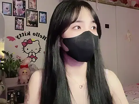 Snapshot of keelinnn19 chatting on 11.06.25 keelinnn19 online show from 11.06.25