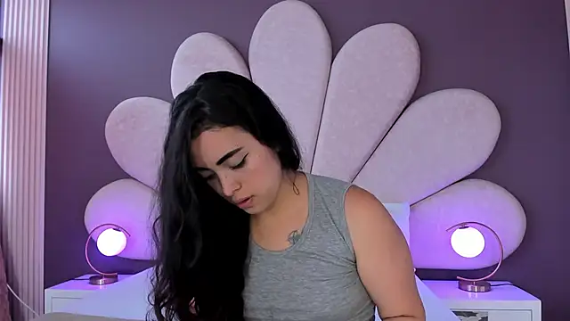 NickandAbby  online show from 10.16.25