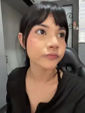 TatiLee online show from 04.05.26