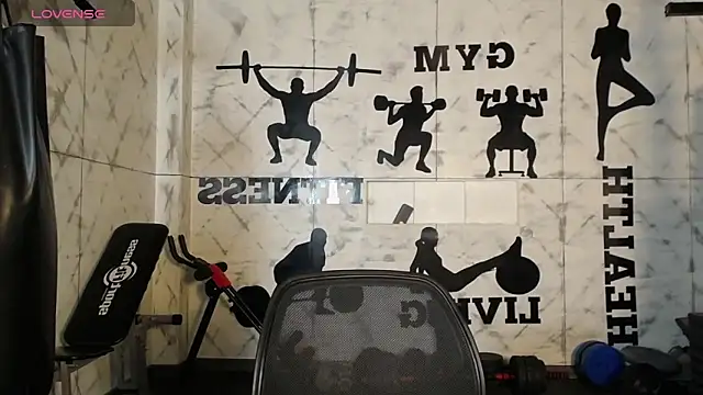 Snapshot of nicktorn chatting on 02.17.26 nicktorn online show from 02.17.26