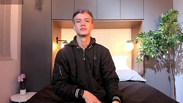 Snapshot of nicktorn chatting on 02.20.26 nicktorn online show from 02.20.26