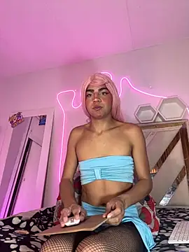 nizzan cutte  online show from 09.09.25