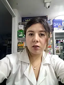 Sophie del Castillo online show from 11.16.25