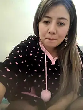 Sophie del Castillo online show from 12.17.25