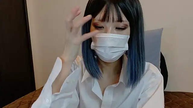 sarina at online show from 12.14.25