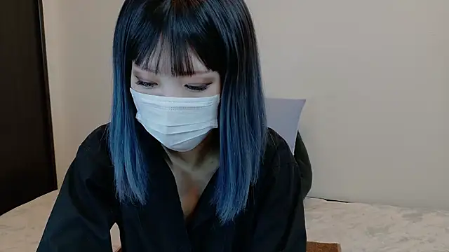 sarina at online show from 02.03.26