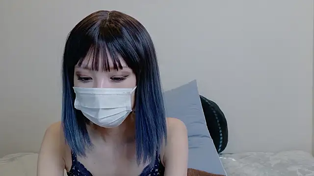 sarina at online show from 05.16.26
