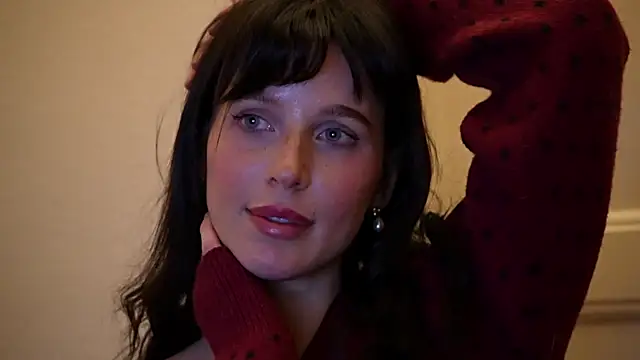 Snapshot of ellaa91 chatting on 11.18.25 ellaa91 online show from 11.18.25