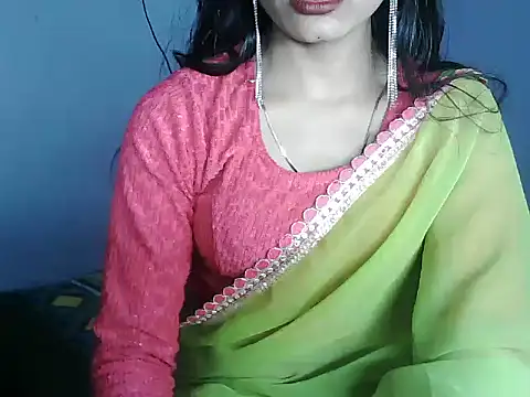 ROSE GOLDE online show from 02.01.26