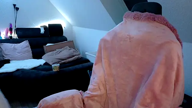 Melly4You online show from 04.11.26