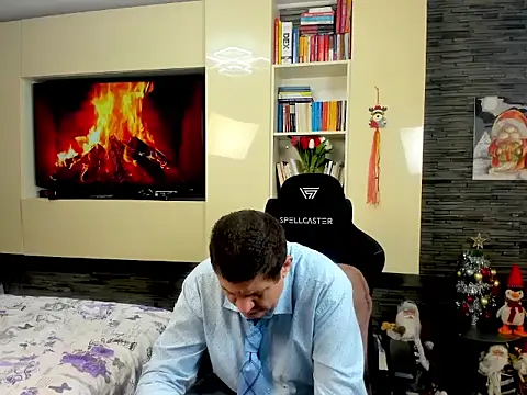 Snapshot of SpartacusDaddy48 chatting on 02.13.26 SpartacusDaddy48 online show from 02.13.26