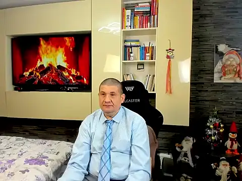 Snapshot of SpartacusDaddy48 chatting on 02.23.26 SpartacusDaddy48 online show from 02.23.26