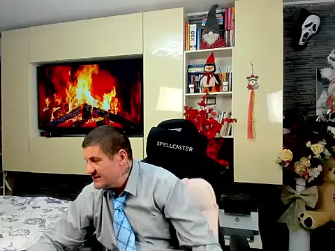 SpartacusDaddy48 online show from 03.18.26