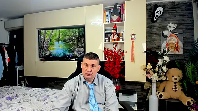 SpartacusDaddy48 online show from 03.29.26