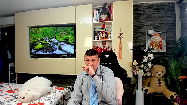 SpartacusDaddy48 online show from 04.01.26