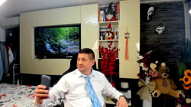 SpartacusDaddy48 online show from 04.10.26