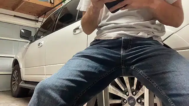 HorneyCowboy154 online show from 09.13.25