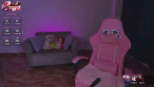 lunaarose online show from 09.22.25