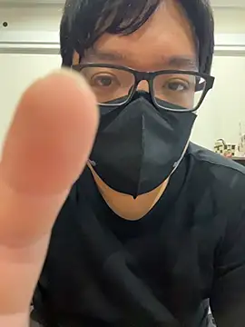 Snapshot of I_SHO0106 chatting on 10.03.25 I SHO0106 online show from 10.03.25